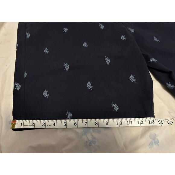 US Polo Assn Men’s Chino Flat Front All Over Logo Shorts Navy Blue Size 46 - Picture 7 of 7